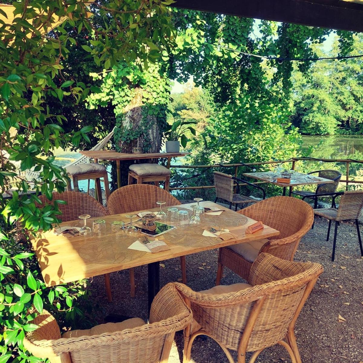 Bed and Breakfast Moulin De Monpoisson Le Puy Exteriér fotografie